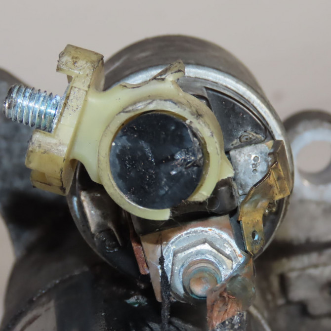 Démarreur occasion  Mazda 3 A trois volumes (BM_, BN_) 2.2 d (2013-2019)   SH1B18400  4