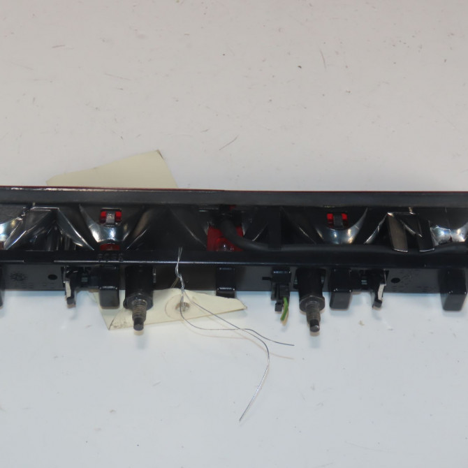 Feux stop supplementaire occasion  Peugeot 206+ (2L_, 2M_) 1.4 hdi eco 70 (2009-2013) 5 portes   6350K5  3