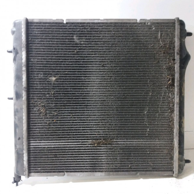 Radiateur occasion  Peugeot 208 I (CA_, CC_) 1.4 hdi (2012) 3 portes   1330Q5  3