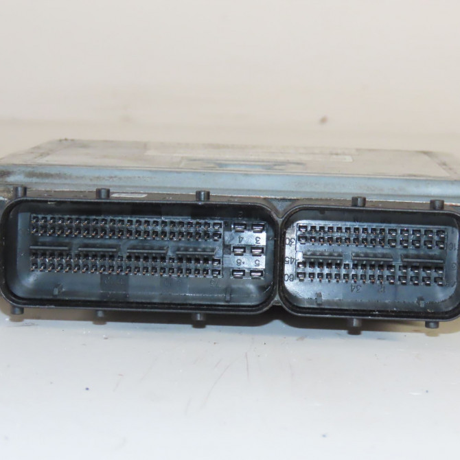 Calculateur moteur occasion  Audi A3 (8P1) 1.6 tdi (2009-2012)   03L906023JK  3