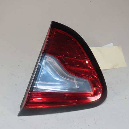 Feu arrière intérieur droit occasion  Renault CAPTUR I (J5_, H5_) 1.2 tce 120 (2013)   265501712R 