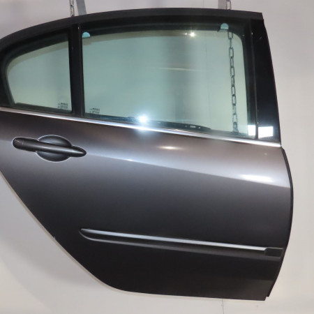 Porte arrière droite occasion  Renault LAGUNA III (BT0/1) 1.5 dci (bt00, bt0a, bt0t, bt1j) (2007-2015) 5 portes   821000022R 
