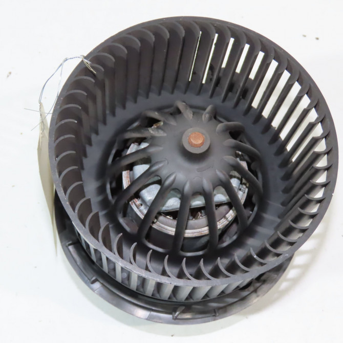 Moteur ventilateur chauffage occasion  Renault MODUS / GRAND MODUS (F/JP0_) 1.6 (jp03, jp0b, jp0u, jp0y, jp1g) (2004)   7701209802  1