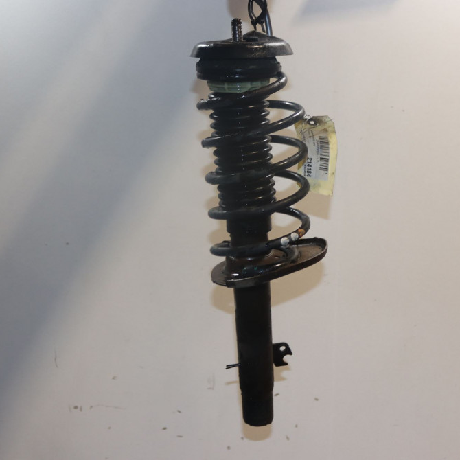 Amortisseur avant gauche occasion  Peugeot 207/207+ (WA_, WC_) 1.4 (2006-2013) 5 portes   5202VF  1