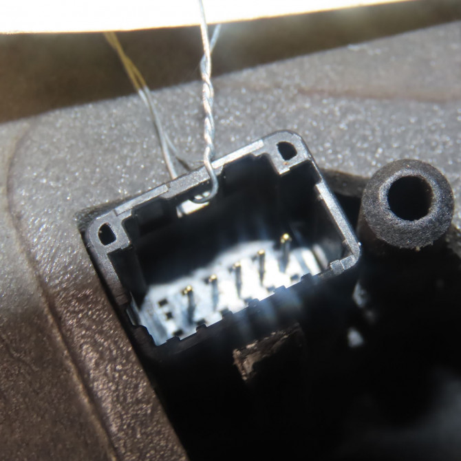 Retroviseur exterieur electrique gauche occasion  Renault CLIO III Grandtour (KR0/1_) 1.2 16v (kr0p) (2007-2012)   7701071871  6