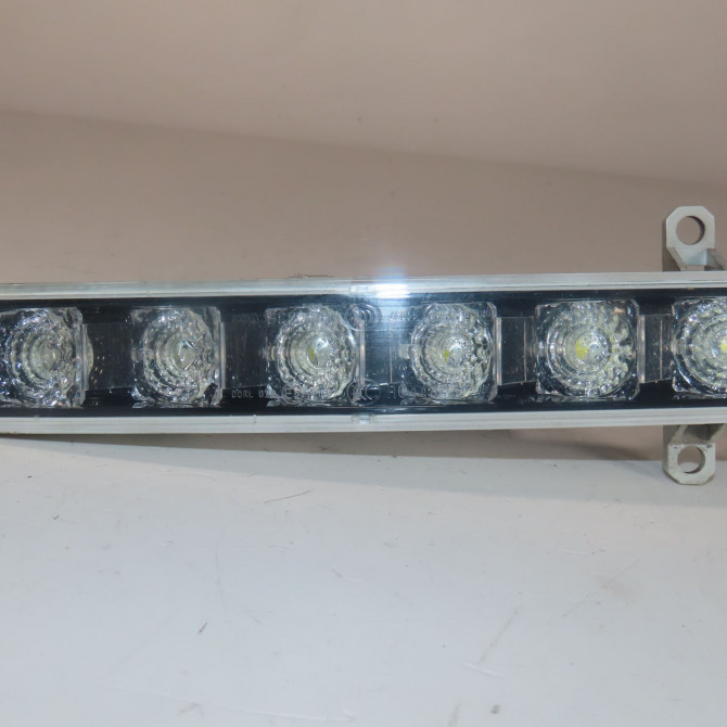 Feux position g occasion  Peugeot 308 SW II (LC_, LJ_, LR_, LX_, L4_) 1.2 thp 110 (2014-2021)   9812662180  1