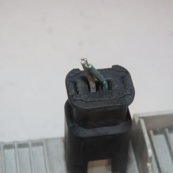 Feux position g occasion  Peugeot 308 SW II (LC_, LJ_, LR_, LX_, L4_) 1.2 thp 110 (2014-2021)   9812662180  4