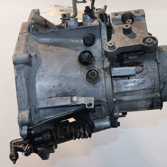 Boîte à vitesse mecanique occasion  Peugeot 208 I (CA_, CC_) 1.6 bluehdi 100 (2015) 5 portes   20ET46  3