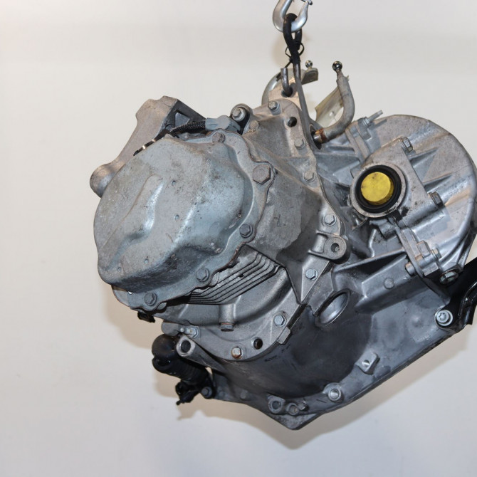 Boîte à vitesse mecanique occasion  Peugeot 208 I (CA_, CC_) 1.6 bluehdi 100 (2015) 5 portes   20ET46  4