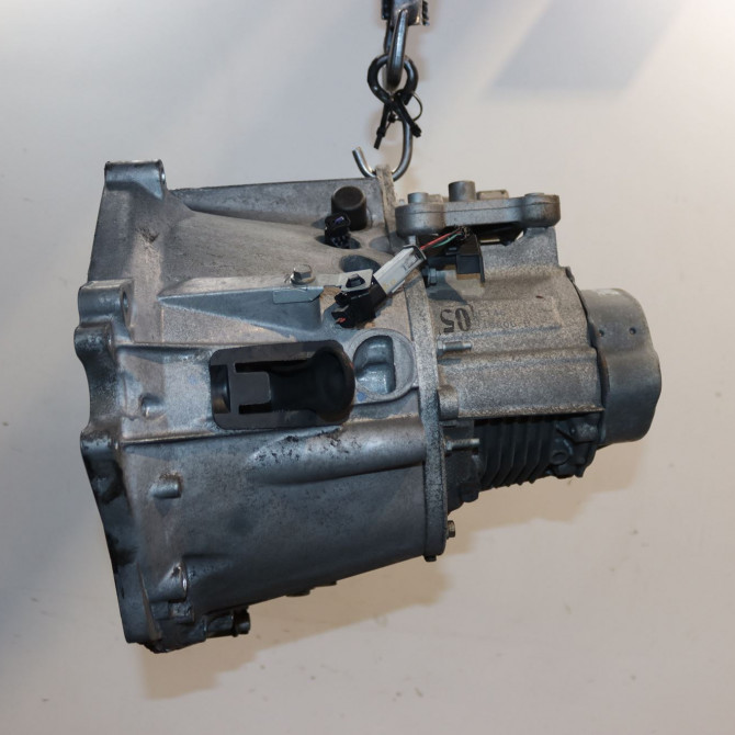 Boîte à vitesse mecanique occasion  Peugeot 208 I (CA_, CC_) 1.6 hdi / bluehdi 75 (2013) 5 portes   20ET46  3