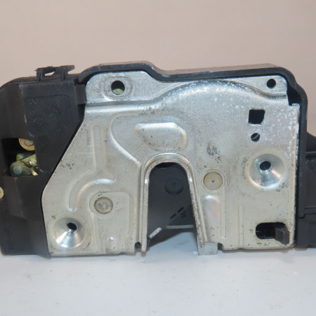 Serrure porte arg occasion  Mercedes-benz CLASSE C (W203) C 200 cdi (203.007) (2003-2007)   A2037300135 