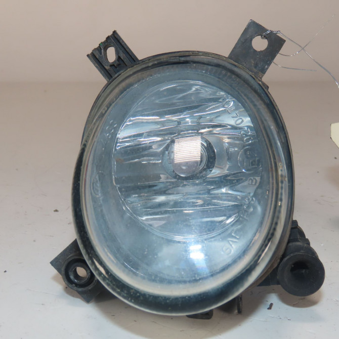 Phare antibrouillard avant gauche occasion  Audi A3 (8P1) 2.0 tdi 16v (2003-2012) 3 portes   8E0941699E  1