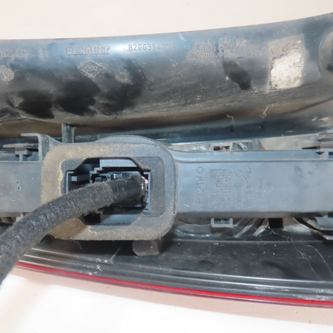 Feu arrière droit occasion  Renault ESPACE IV (JK0/1_) 2.0 dci (jk02, jk03) (2006) 5 portes   8200394724  4