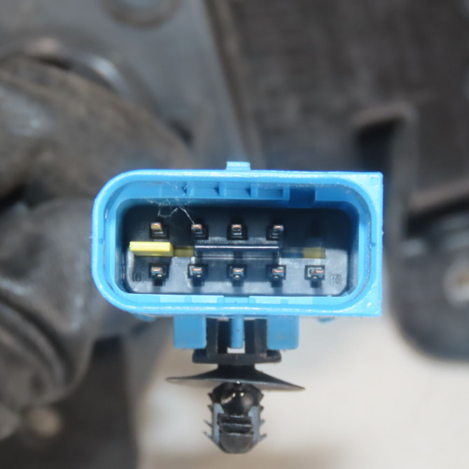 Feux position g occasion  Peugeot 3008 SUV (MC_, MR_, MJ_, M4_) Hybrid4 (m45gbu) (2019)   9836231080  4