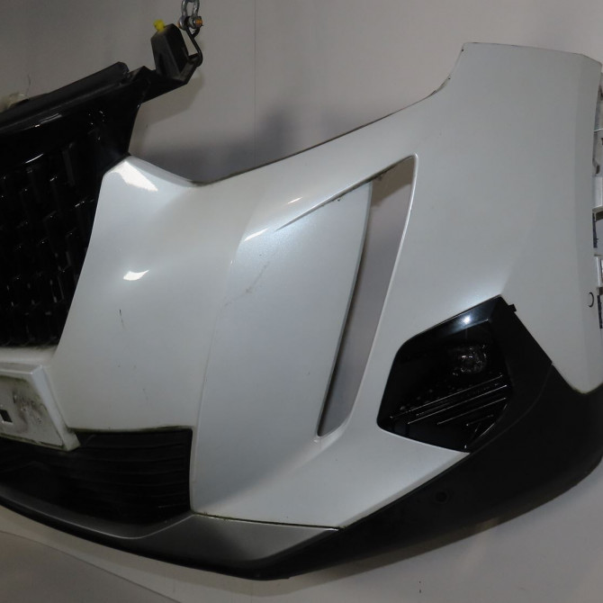 Pare-choc avant occasion  Peugeot 2008 II (UD_, US_, UY_, UK_) 1.5 bluehdi 130 (2019)   983851711T  3