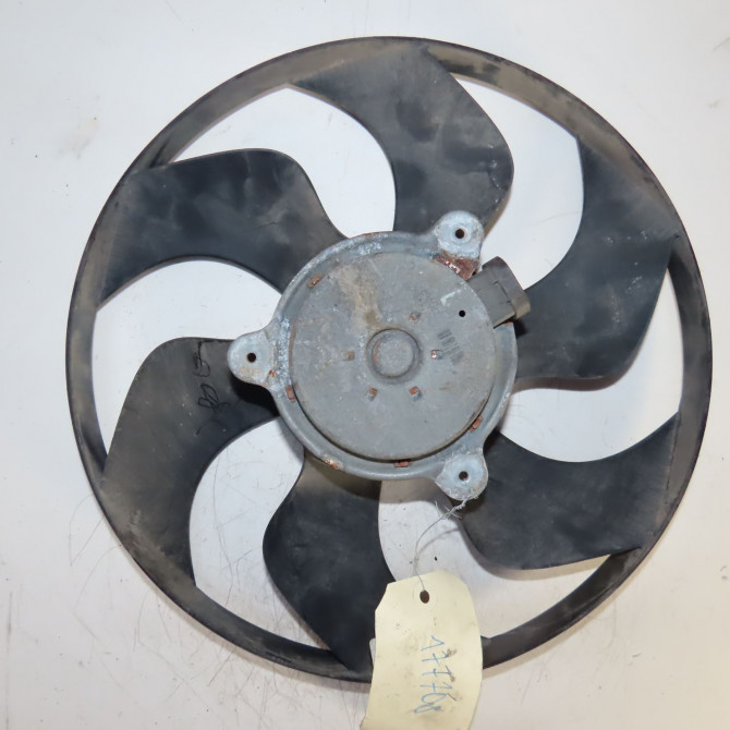 Moteur ventilateur radiateur occasion  Renault TWINGO II (CN0_) 1.6 rs (cn0n, cn0r, cn0s) (2008-2014)   7701068310  2
