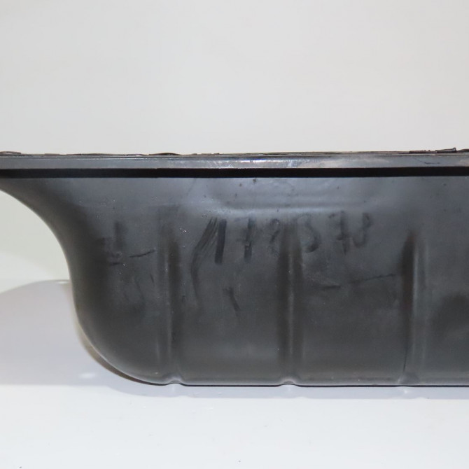 Carter inf moteur occasion  Peugeot 208 I (CA_, CC_) 1.6 hdi / bluehdi 75 (2013) 5 portes   9813973280  1