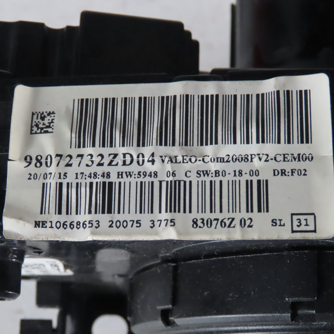 Bloc commodos occasion  Peugeot 308 SW II (LC_, LJ_, LR_, LX_, L4_) 1.2 thp 110 (2014-2021)   98072732ZD  2