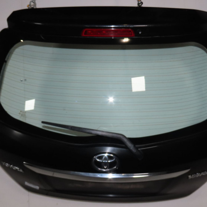 Hayon occasion  Toyota YARIS (_P13_) 1.4 d (nlp130_) (2011)   670050D111  1