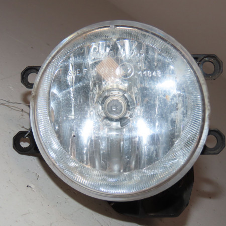 Phare antibrouillard avant droit occasion  Toyota YARIS (_P13_) 1.4 d (nlp130_) (2011)   8121002110 