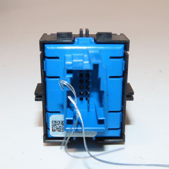 Interrupteur commande de frein a main occasion  Peugeot 2008 II (UD_, US_, UY_, UK_) 1.2 puretech 130 (2019)   9810593577  3