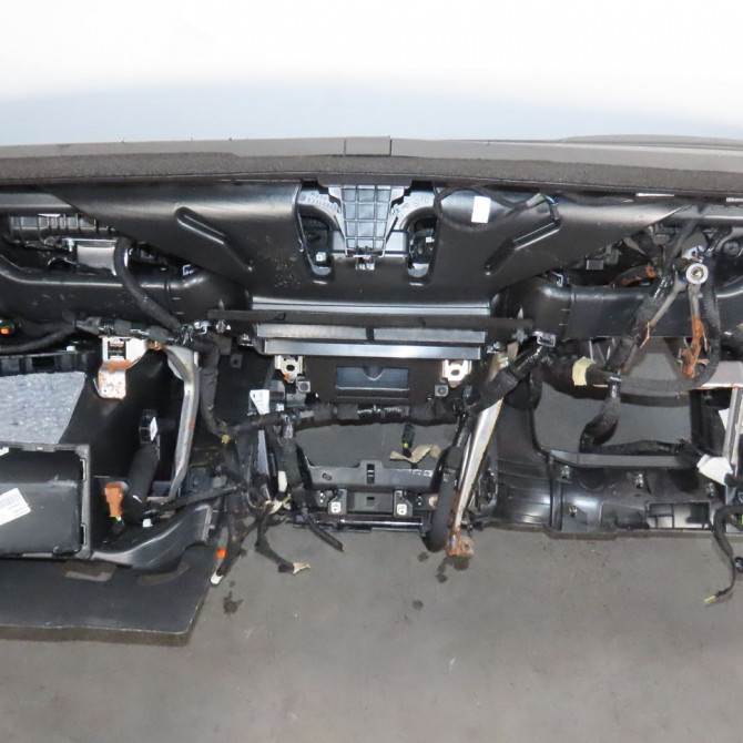 Planche de bord occasion  Peugeot 2008 II (UD_, US_, UY_, UK_) 1.2 puretech 130 (2019)   98382221AK  2