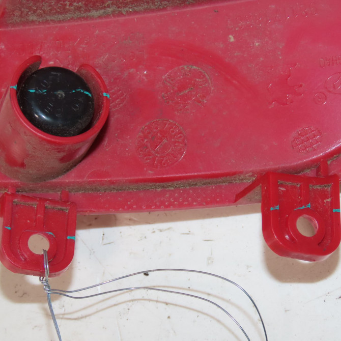 Feu brouillard arrière droit occasion  Peugeot 2008 II (UD_, US_, UY_, UK_) 1.5 bluehdi 130 (2019)   9811718380  3