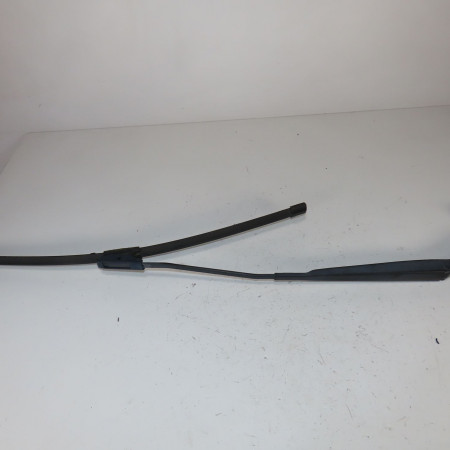 Bras essuie-glace avant gauche occasion  Renault MEGANE III 3/5 portes (BZ0/1_, B3_) 1.5 dci (bz0c) (2008-2015) 5 portes   288815981R 