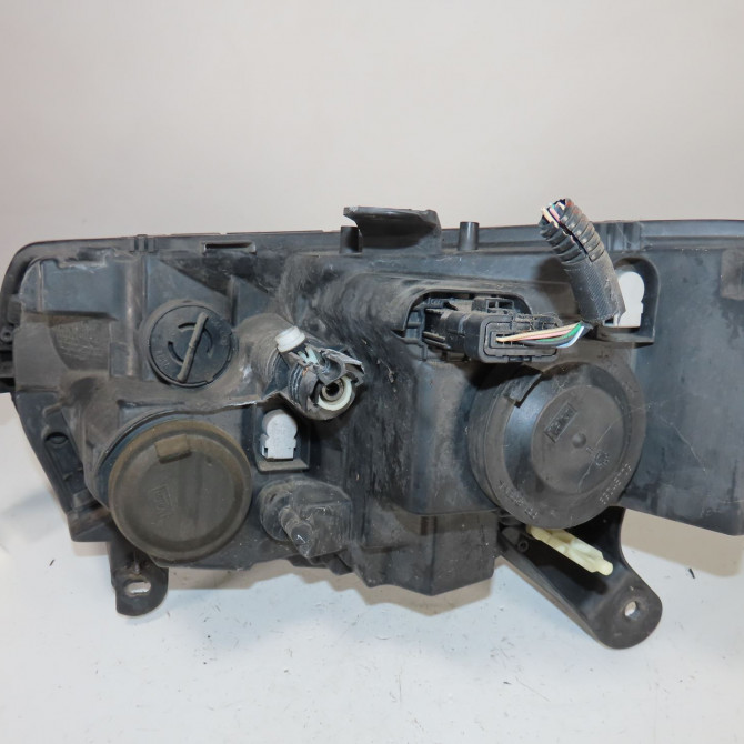 Phare droit occasion  Dacia LOGAN MCV II Tce 90 (k8m1) (2013)   260103529R  4