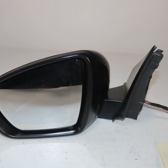 Retroviseur exterieur electrique gauche occasion  Peugeot 5008 II (MC_, MJ_, MR_, M4_) 1.5 bluehdi 130 (mcyhzj, mcyhzr, mcyhzx) (2018)   1635224580  1