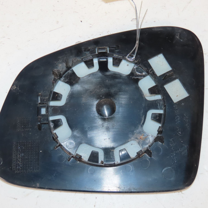 Glace  retroviseur exterieur droit occasion  Renault TWINGO III (BCM_, BCA_) 1.0 sce 70 (2014) 5 portes   963653475R  2