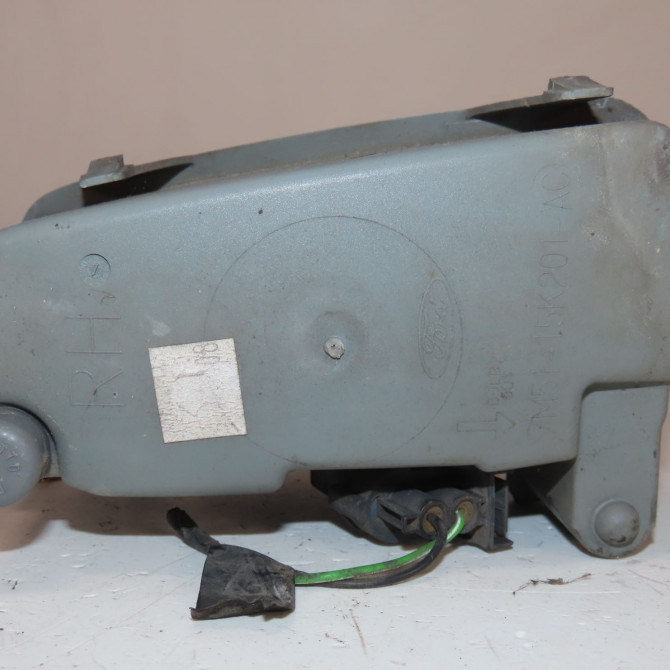 Phare antibrouillard avant droit occasion  Ford C-MAX (DM2) 1.8 tdci (2007-2010) 5 portes   1471729  2