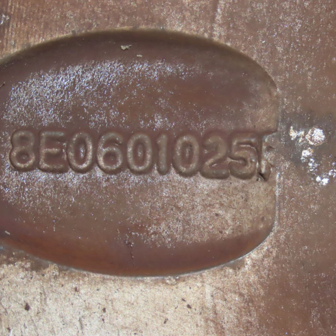 Jante aluminium occasion  Audi A4 B6 (8E2) 1.9 tdi (2000-2004) 4 portes   8E0601025FZ17  2