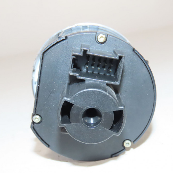 Interrupteur commande de phares occasion  Audi A8 D3 (4E2, 4E8) 4.2 quattro (2002-2010)   4E0953513K4PK  3