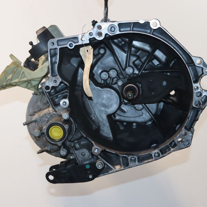 Boîte à vitesse mecanique occasion  Peugeot 208 II (UB_, UP_, UW_, UJ_) 1.2 puretech 100 (2019) 5 portes   20V256  1