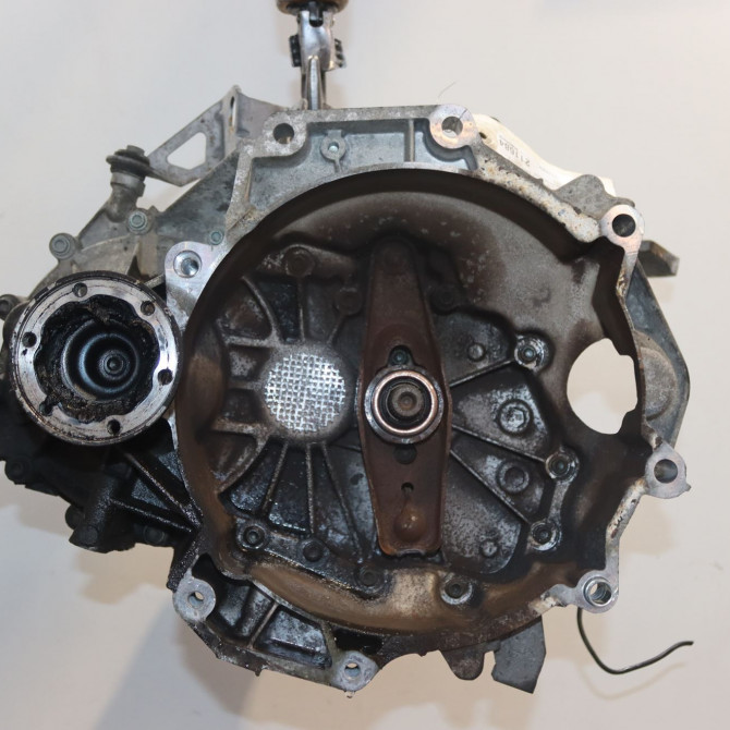 Boîte à vitesse mecanique occasion  Volkswagen vw GOLF V (1K1) 1.4 16v (2003-2006)   FXQ  1