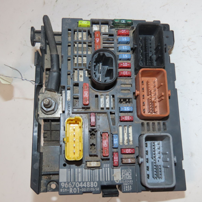 Boite a fusibles occasion  Citroën C4 PICASSO I Monospace (UD_) 1.6 hdi (2007-2013) 5 portes   9667044880  1