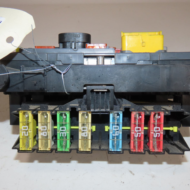Boite a fusibles occasion  Citroën C4 PICASSO I Monospace (UD_) 1.6 hdi (2007-2013) 5 portes   9667044880  3