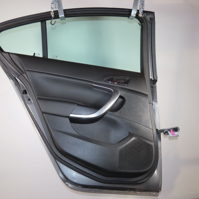 Porte arrière gauche occasion  Opel INSIGNIA A (G09) 2.0 cdti (68) (2008-2017)   20966024  3