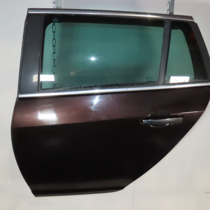 Porte arrière gauche occasion  Opel INSIGNIA A Sports Tourer (G09) 2.0 cdti (35) (2008-2015)   22805992  1