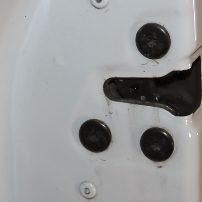 Porte arrière gauche occasion  Renault TWINGO III (BCM_, BCA_) 1.0 sce 70 (2014) 5 portes   821010468R  2