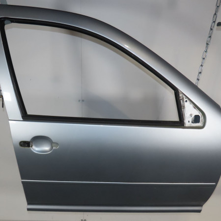Porte avant droite occasion  Volkswagen vw BORA I (1J2) 1.9 tdi (1998-2005)   1J4831056H 