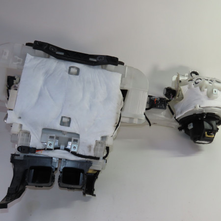 Bloc de chauffage complet occasion  Peugeot 5008 II (MC_, MJ_, MR_, M4_) 1.5 bluehdi 130 (mcyhzj, mcyhzr, mcyhzx) (2018)   9822121180 