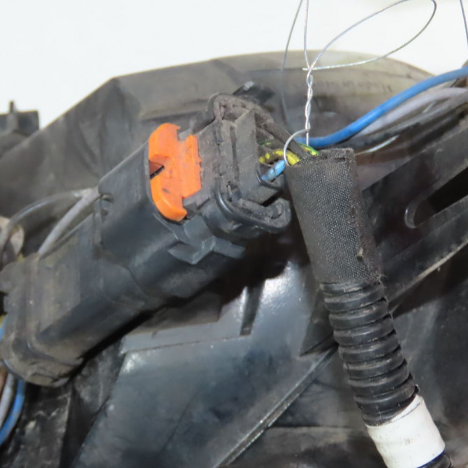 Feu de pare-choc  ard occasion  Citroën C4 PICASSO II 1.2 thp 130 (2014)   9676122880  5