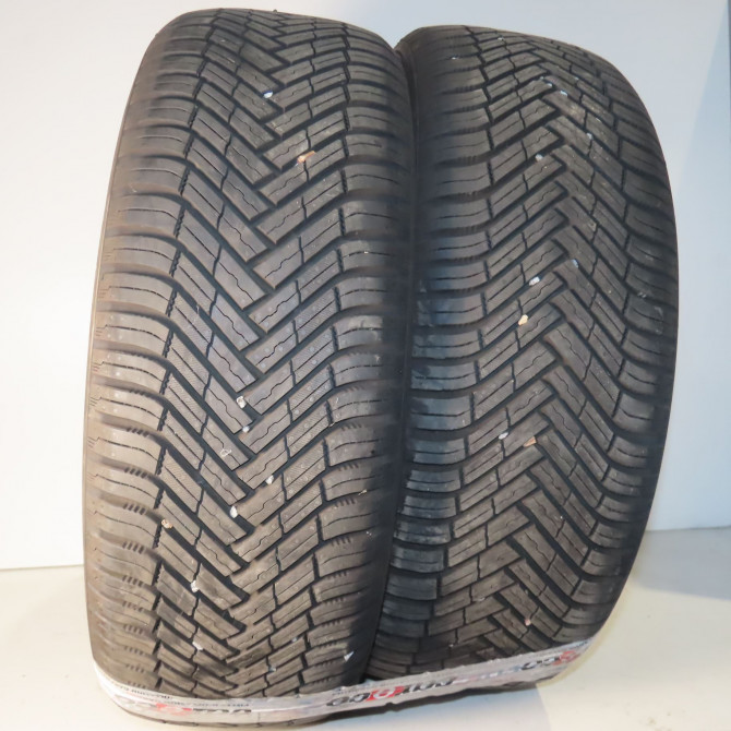 Pneus occasion  Renault GRAND SCÉNIC III (JZ0/1_) 1.5 dci (2009) 5 portes   205/55R17  1