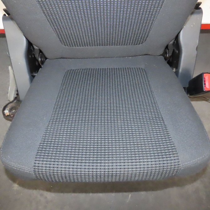 Siège supplémentaire arrière droit occasion  Peugeot 5008 (0U_, 0E_) 1.6 hdi (2010-2017)     3