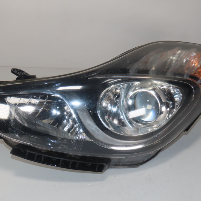 Phare gauche occasion  Hyundai Ix20 (JC) 1.6 crdi (2011-2019)   921011K300  1