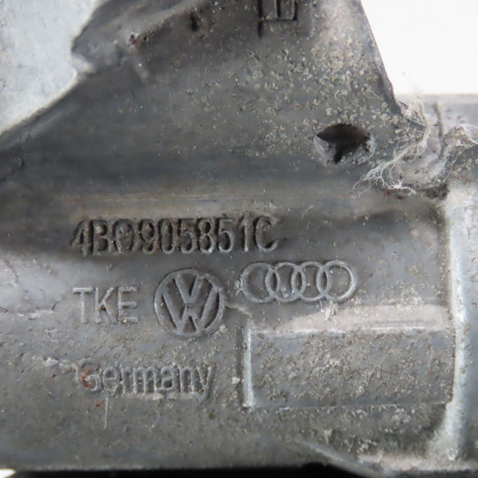 Antivol de direction occasion  Seat IBIZA IV (6J5, 6P1) 1.4 tsi (2013-2015)   4B0905851B  2