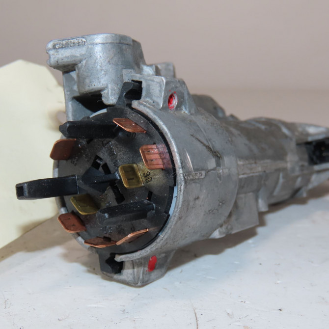 Antivol de direction occasion  Seat IBIZA IV (6J5, 6P1) 1.4 tsi (2013-2015)   4B0905851B  4