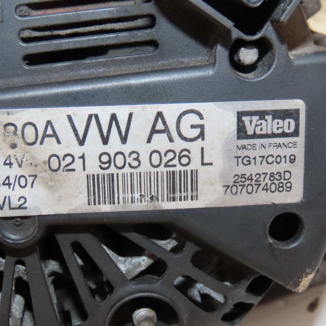 Alternateur occasion  Volkswagen vw PASSAT B6 (3C2) 1.9 tdi (2005-2010) 4 portes   021903026L  2